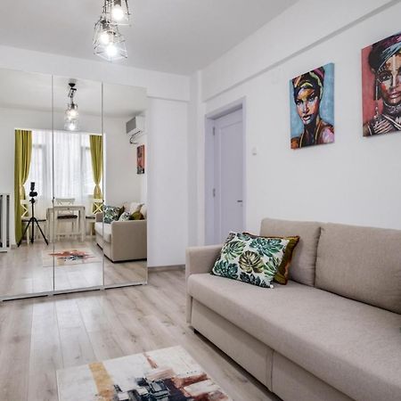 Laroka House Cosy And Modern Apartment Universitate-City Centre Bucureşti Eksteriør bilde